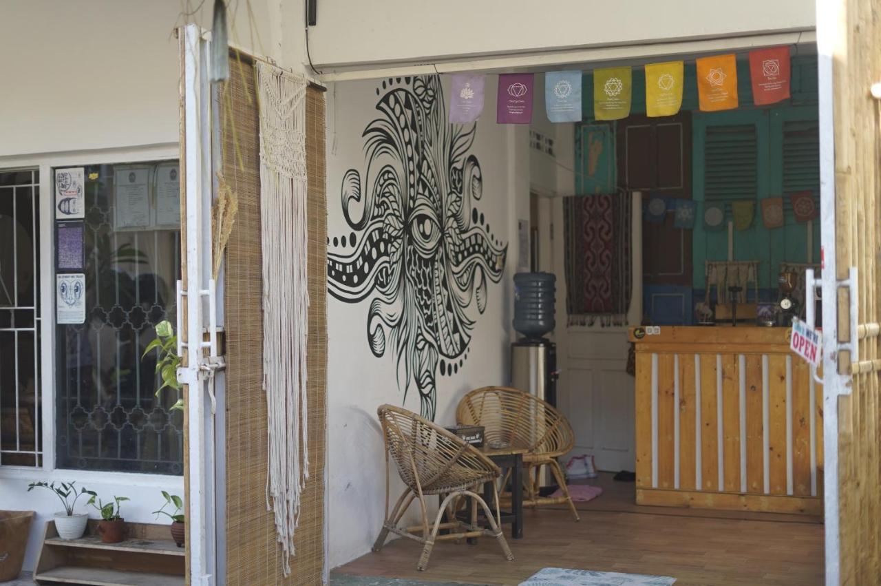 Oke Baik Hostel Yogyakarta Exterior foto