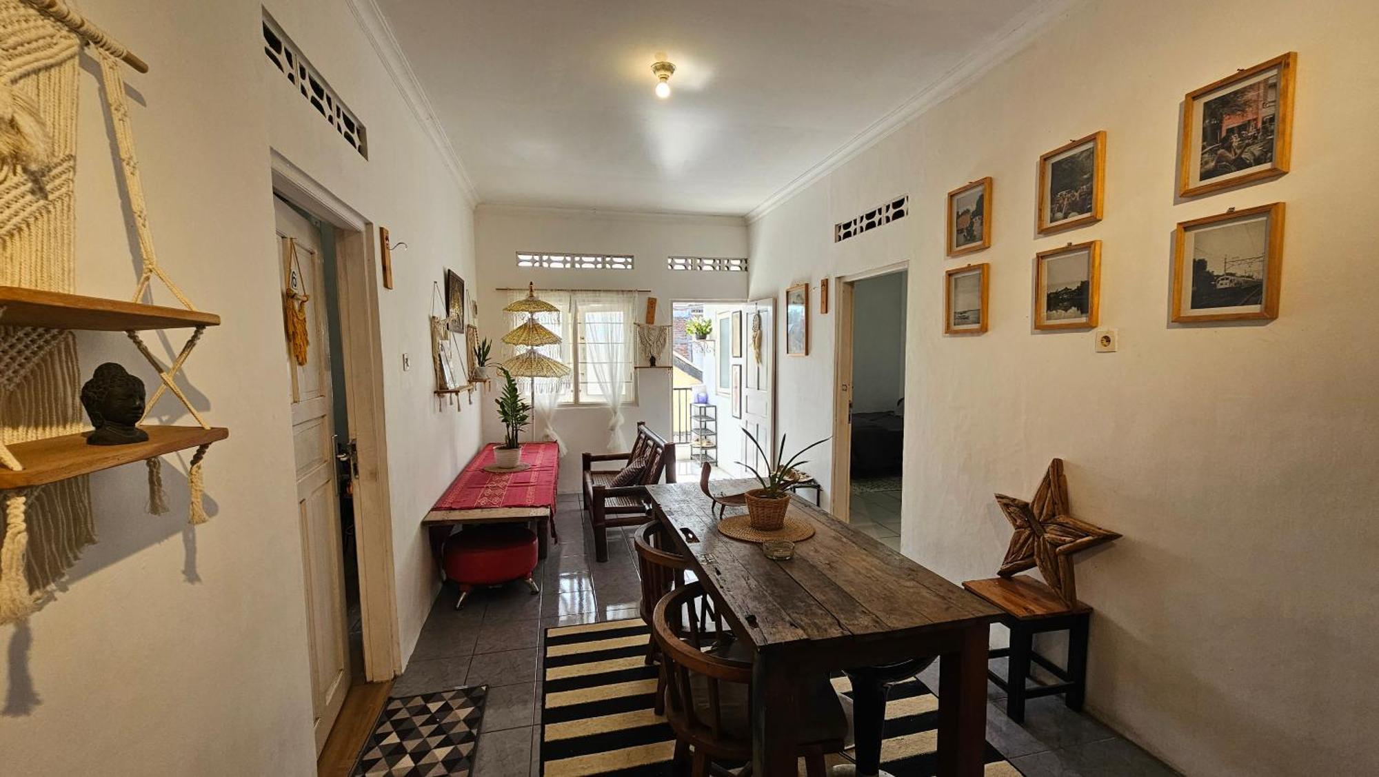Oke Baik Hostel Yogyakarta Exterior foto
