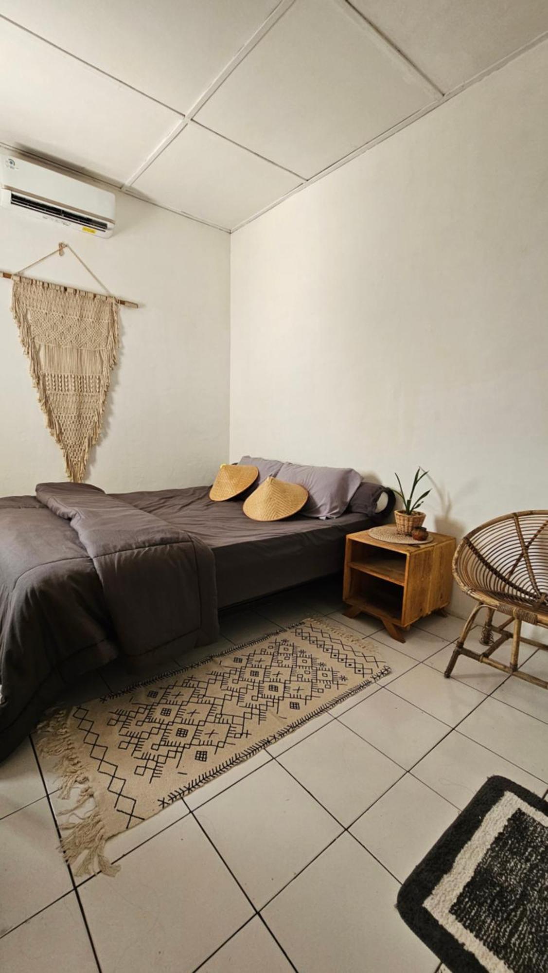 Oke Baik Hostel Yogyakarta Exterior foto